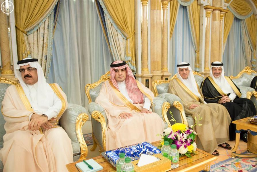 4fc8e7f6-8a63-46d4-8c35-7ce150154ab4