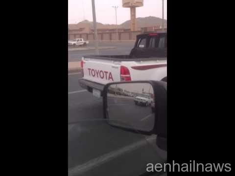 بالفيديو __ أغرب عملية سحب في صناعية حائل