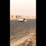 بطريقه رائعة.. رجل أمن يٌذكر الحجاج بالتكبير وهو يؤدي عمله