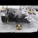 بالفيديو.. نزيل يتهم فندق في البحرين بوضع كاميرا داخل الحمام.. والفندق يرد بفيديو ساخر