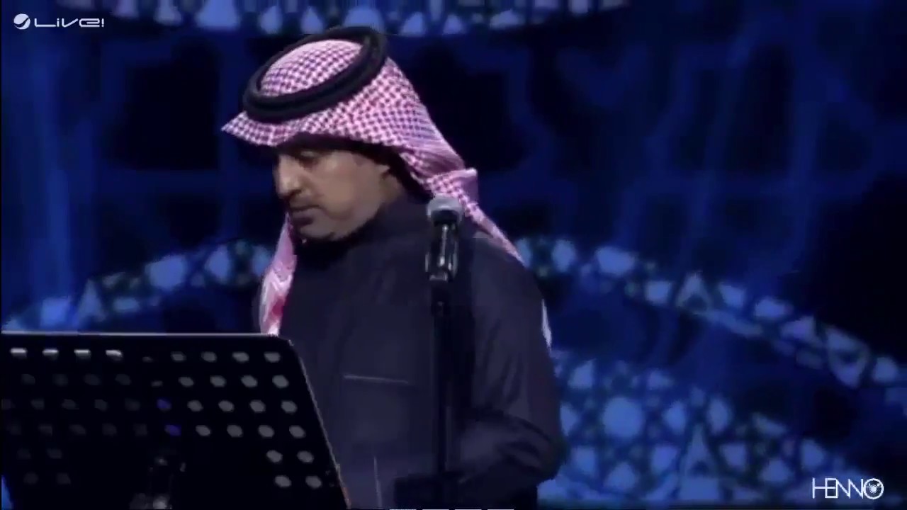 بالفيديو .. راشد الماجد يصدم جمهوره بالرد على أحد المعجبين بعد سؤاله “تحبني ولا تحب الدراهم” .