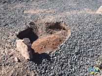مقبرة ( الزبارة ) بمدينة حائل قبورها تتعرّض للخَفْس و الحَفر..!!