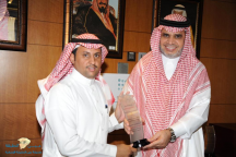 سلطان العنزي .. فارس التعليم الذي يمتطي صهوة المجد