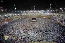 إعلان جدول التراويح للمسجدين النبوي والحرام.. وتعيين 4 مؤذنين جدد في الأخير