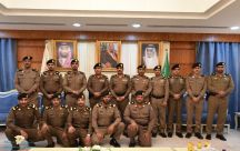 مدير شرطة حائل يقلد عدد من الضباط رتبهم الجديده