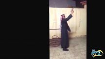 فيديو: مواطنان يحتفل بالأوامر الملكية بطلقات نارية