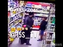 فيديو: كاميرات المراقبة توثق محاولة اعتداء شخص على طفل والتحرش به