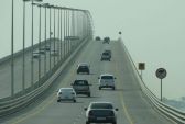 وزير بحريني: 4 مليارات دولار لبناء جسر جديد يربط البحرين بالمملكة