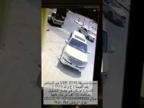 بالفيديو : لحظة سرقة سيارة “لاند كروزر”
