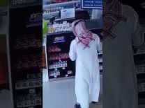 بالفيديو: القبض على مواطن خمسيني قام بعملية سطو مسلح على صيدلية