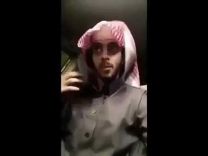 بالفيديو: مشارك في برنامج بقناة بداية واصفاً جماهيره بالشباصات : ” الفتيات يرسلن صورهن لي عبر الواتساب”