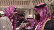 بعد انتشار مقطع لدفع شخص اثناء البيعة.. فيديو يوضح الحقيقة الكاملة