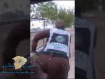 رجل أمن يقبض على صاحب دراجه نارية في المشاعر المقدسة