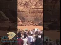 تنازل والد قتيل عن قاتل ابنه في ساحة القصاص بالعُلا!