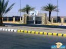 امام بوابة حفل بقعاء#شباب يمزقون لوحة ترحيبية
