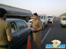 توعويه عن المخدرات والمخالفات المروريه والاحتراس من السرقات#الدوريات الامنية توزع منشورات