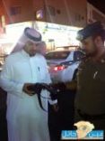 يعثر على حقيبة تحوي مبلغ مالي ضخم بسوق برزان بحائل# ( بالفيديو _ الصور ) نايف المطيري