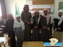 معلمهم الأستاذ / ناصر السبيعي#طلاب متوسطة قفار يكرمون