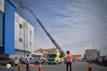 نفذ الدفاع المدني  #حائل فرضية حريق بمستشفى المركز الطبي الجديد ضمن برامج التجارب الفرضية لقياس سرعة الاستجابة والوقوف على الجاهزية