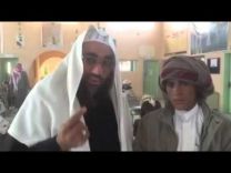 طالب يقطع 200 كم سيرًا على الأقدام ليصل مدرسته