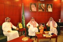 وكيل وزارة الخارجية للشؤون القنصلية السفير أسامة سنوسي يزور لمكتب وزارة الخارجية بمنطقة حائل