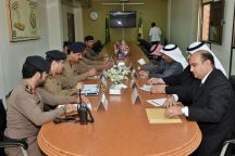 اجتماع بين عدد من ضباط مديرية المنطقة وبين عدد من الأكاديميين والمشرفين على كرسي رسل السلام بجامعة حائل