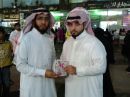 يوزع حلوى العيد بالسوق#المكتب التعاوني للدعوة والارشاد جنوب حائل