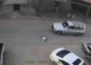 ينجو من الدهس بأعجوبة #بالفيديو_ طفل سعودي