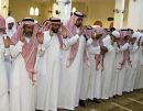 بصلاة الغائب على شهداء سوريا والأمام يرد على المصلين : استريحوا !!#مواطن يُطالب إمام جامع بمدينه حائل