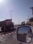 وتبدأ بسفلتت الشوارع المتضرره#أمانه مدينه حائل تستجيب لـــ صحيفة عين حائل الإخبارية “;