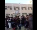بالهتاف لـ “;النصر”; في طابور الصباح ( متصدر لا تكلمني )#بالفيديو .. مُعلِّم يطالب تلاميذه