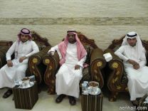 المُقدم الجهني وعدد من المسئولين بضيافة الشيخ متعب السالمي الحربي..