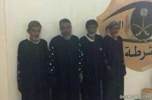 متسولون بزي نسائي يثيرون الجدل