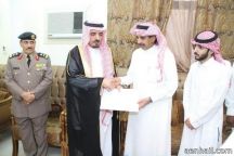 القحطاني والمحرج يعزيا أسرة “شهيد حائل”