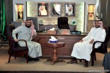 خلال استقبال مدير تعليم حائل لوفد نادي الطائي الرياضي»