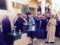 متوسطة الشنان تختم الأنشطة المدرسية