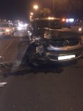 حادث مروري …مع أول دقائق افتتاح لنقطه دوران على الدائري الغربي بحائل