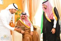 أمير منطقة حائل استقبل مدير عام إدارة الأحوال المدنية بالمنطقة وأشاد بتطور الخدمات