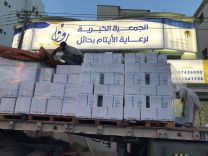 جمعية رفاق توزع أكثر من 1000 سلة غذائية