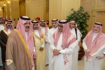 أمير منطقة حائل استقبل وكيل وزارة العمل للضمان الاجتماعي و مدير فرع بنك التنمية الاجتماعية بالمنطقة ومدير المعهد العلمي