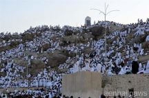 صور: بدء وصول قوافل ضيوف الرحمن إلى صعيد عرفات الطاهر