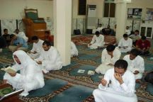 “الشؤون الإسلامية” تعلن ضوابط وتعليمات لتنظيم اعتكاف الأجانب في المساجد