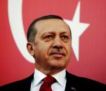 أردوغان يحقق حلمه ويحول بلاده إلى دولة رئاسية بعد تصويت الأتراك بنعم بنسبة 51،4 %