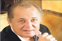 وفاة الفنان محمود عبد العزيز بعد صراع مع المرض