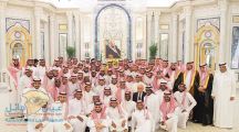 خادم الحرمين يستقبل لاعبي الأخضر بقصر السلام