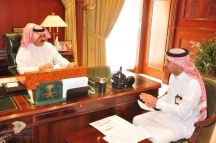 أمير منطقة حائل ناقش مع مدير كهرباء المنطقة استعداداتها لمجابهة أحمال الصيف