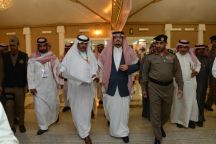 الأمير عبدالله بن خالد يكرم الجهات المشاركة برالي حائل نيسان 2017