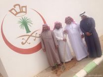 يدشنان أسبوع الشجرة بالناصرية