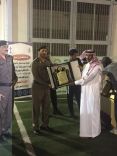 بحضور مدير سجون المنطقة ورئيس مجلس إدارة نادي الطائي وعددا من مدراء الجهات الاخرئ أختتمت فعاليات البرامج الرمضانية بادارة سجن حائل .