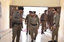 مدير شرطة منطقة حائل يقوم بزيارة لعدد من الإدارات الأمنية بمحافظة بقعاء